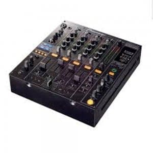 DJ mixer